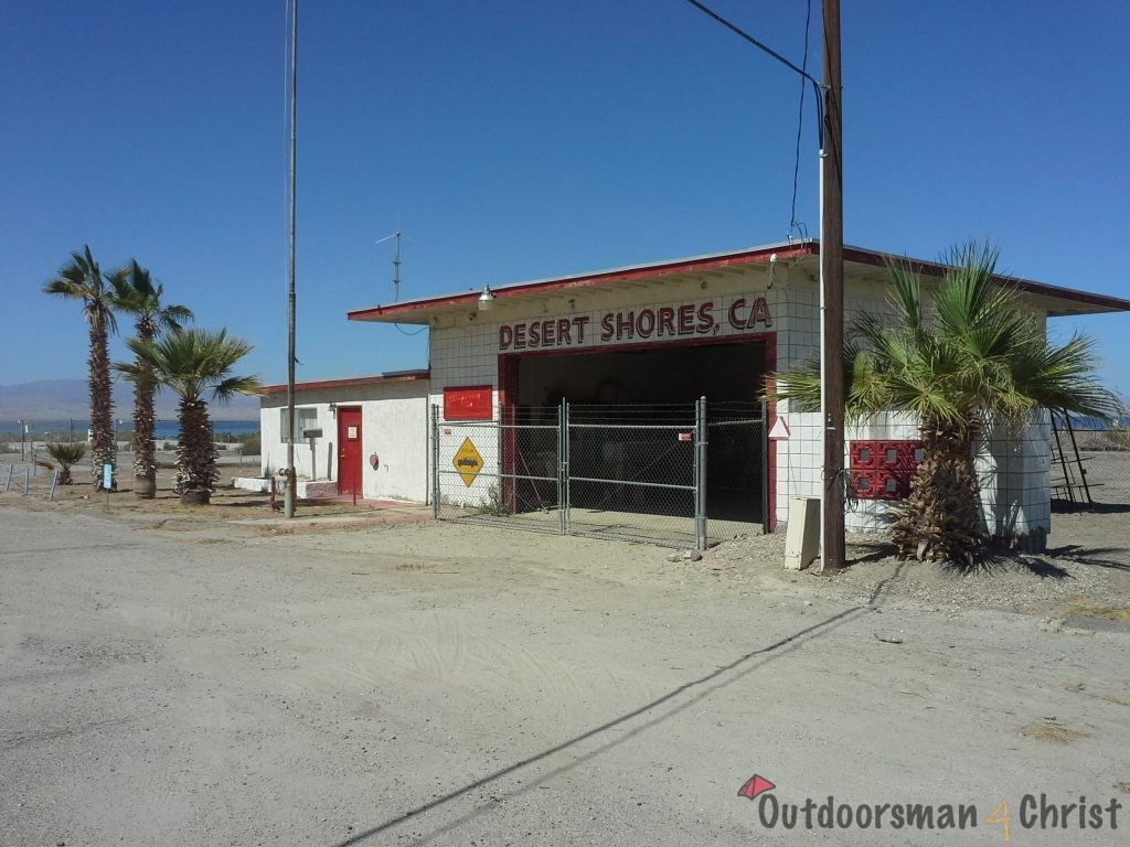 abandoned building in Desert Shores